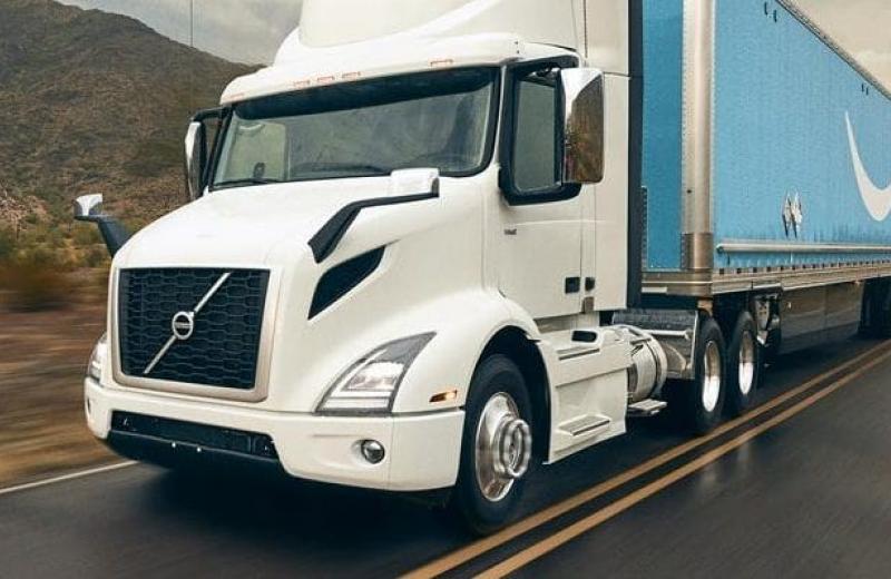 Amazon оголосив про придбання кількох сотень вантажівок на СПГ