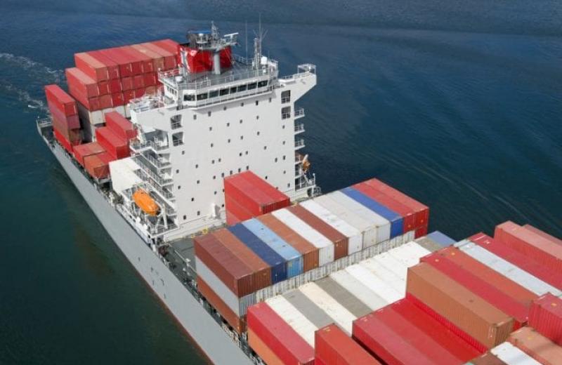 Перевізники борються між собою, щоб зафрахтувати найбільші контейнерні судна