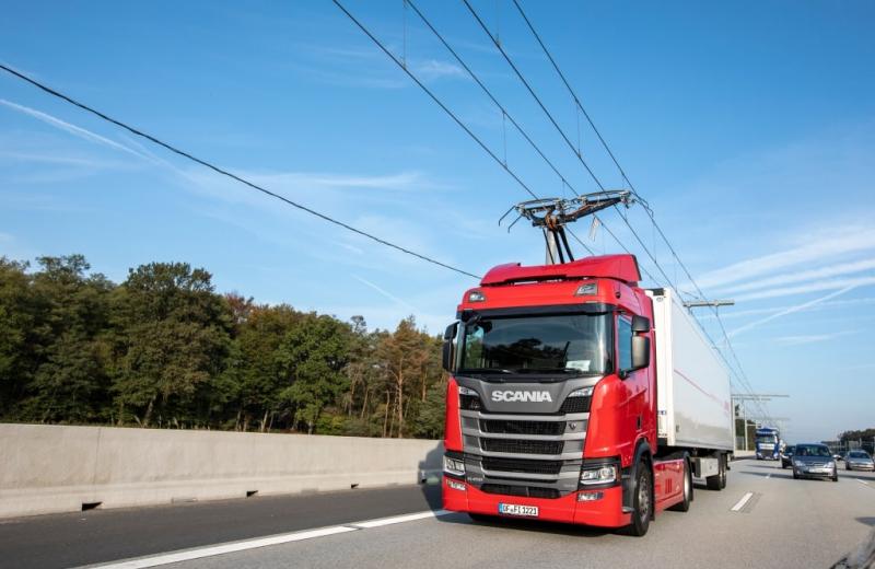 Scania візьме участь у дослідженні ефективності електровантажівок на контактних лініях