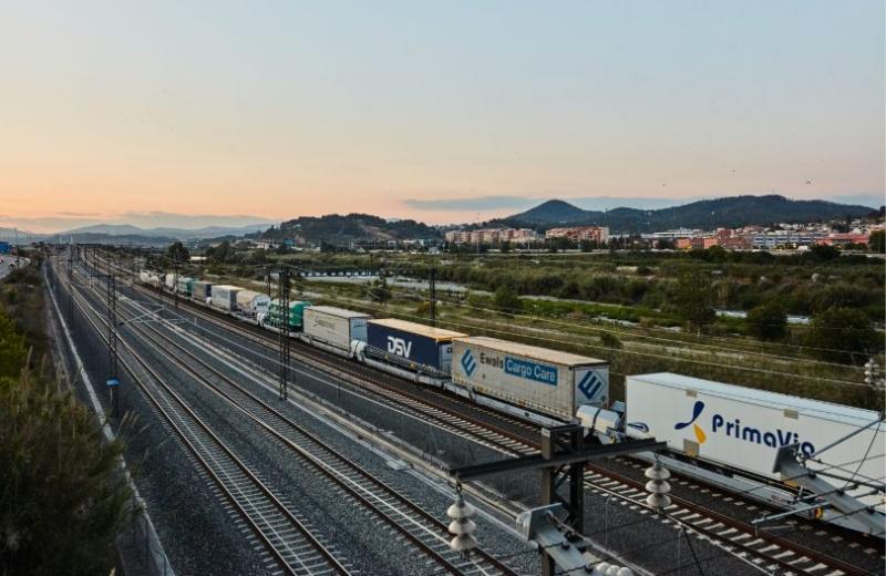 Між Польщею та Іспанією запускають регулярний контейнерний потяг