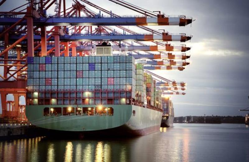 Глобальный контейнерный флот побил исторический рекорд вместимости