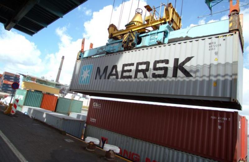 Maersk обмежує кількість угод та переходить на спотовий ринок