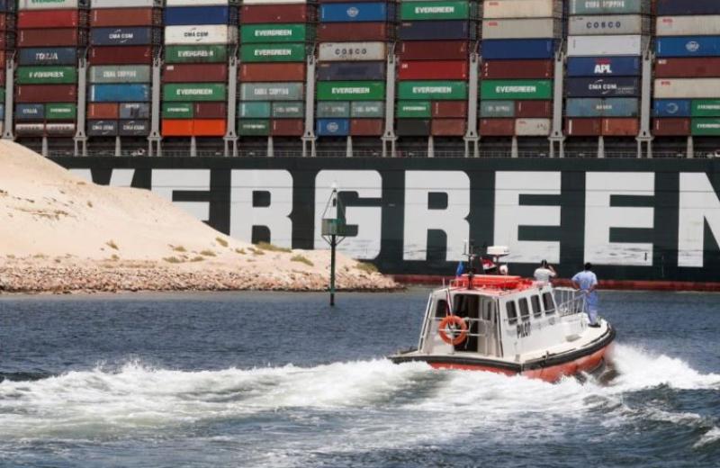 Maersk подає до суду на Evergreen майже через два роки після блокування Суецького каналу