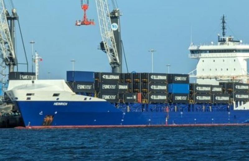 Власники контейнеровозів приглядаються до коротких маршрутів навколо узбережжя Європи