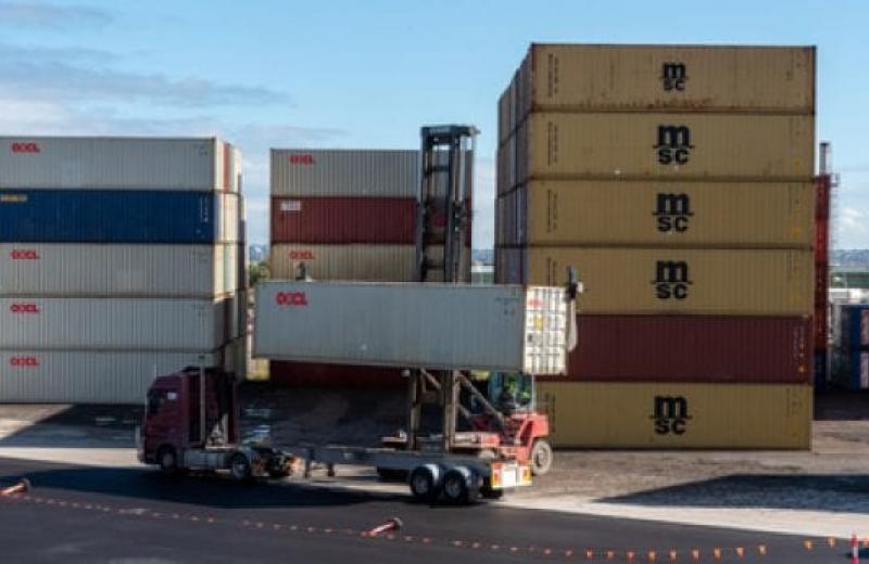 Maersk інвестує в австралійську цифрову платформу автоперевезень