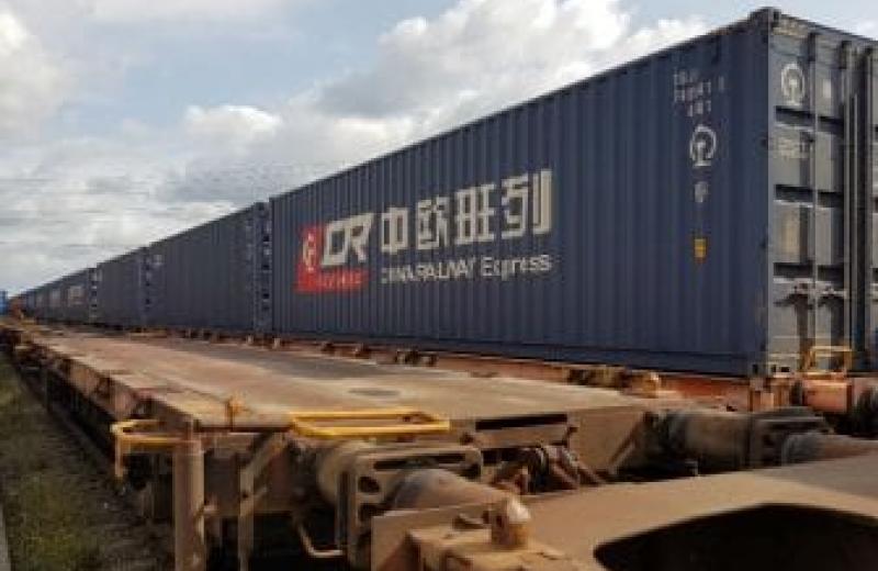 Повні до Європи та порожні до Китаю: на Новому Шовковому шляху контейнери іноді взагалі не повертаються