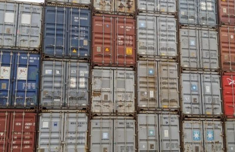 Експедитори дали 5 порад стосовно того, як легше забронювати контейнери з Китаю