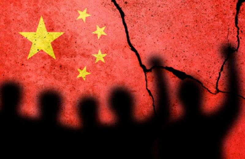 Протести проти карантину в Китаї поширюються: високі сезони на Різдво та китайський новий рік під загрозою
