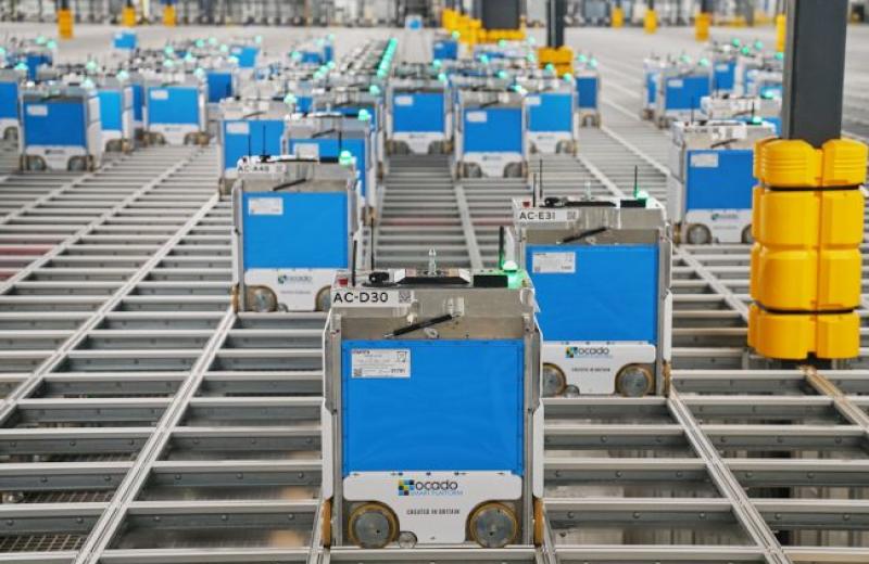 Американська компанія Kroger відкриває центр виконання замовлень з 1000 роботами-збиральниками