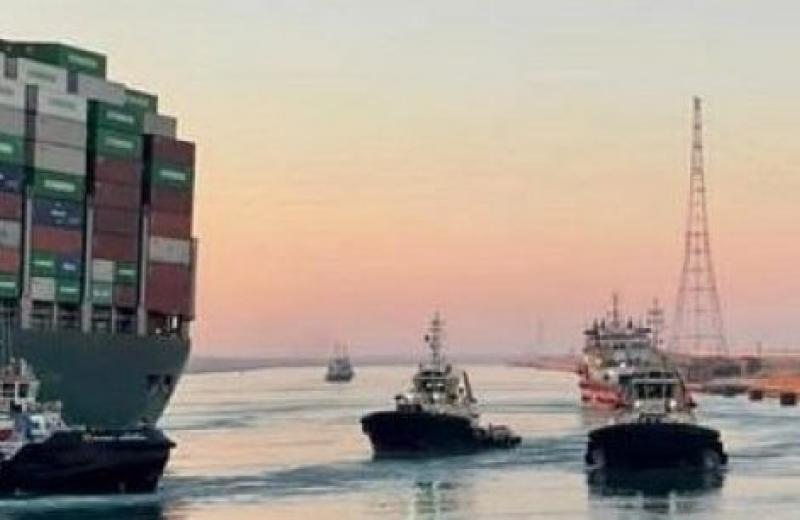 Прохід суден Суецьким каналом подорожчає на 15%