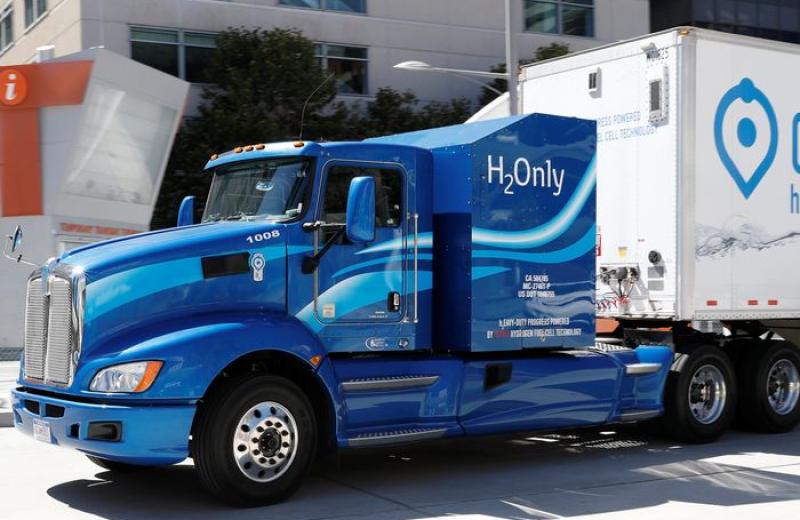 У далекобійників зі США з’явилися додаткові причини пересідати на вантажівки на водневих паливних елементах