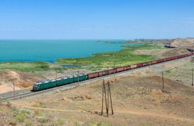 Залізничне сполучення між Індією та Центральною Азією створить новий коридор до Європи