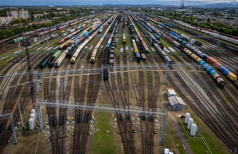 Через санкції скорочуються обсяги перевезень на залізниці РФ