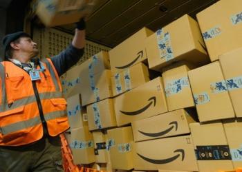 Логістична імперія Amazon досягає рівня FedEx та UPS