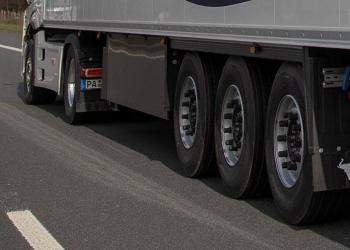 У Європі запроваджують систему дистанційного вимірювання тиску у шинах