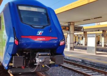 Hitachi Rail запускає перший трирежимний гібридний потяг у Європі
