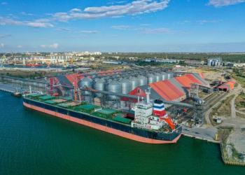 Термінал EVT встановив новий рекорд навантаження зерна на судно за зміну