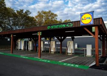 Торгова мережа Lidl France облаштовує зарядні станції для електромобілів біля кожного супермаркету