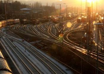 Німеччина збільшує інвестиції у залізниці та подвоює плату за проїзд вантажівок