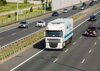 Обов’язкова вакцинація збільшує нестачу водіїв вантажівок у Німеччині
