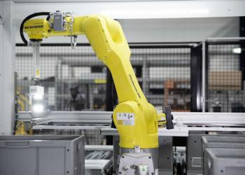 Компанія SSI Schaefer збільшила продуктивність робота-комплектувальника до 900 товарних позицій на годину