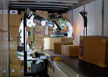Роботизовані руки на складах FedEx