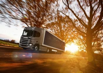 Scania розробляє вантажівку на сонячних батареях