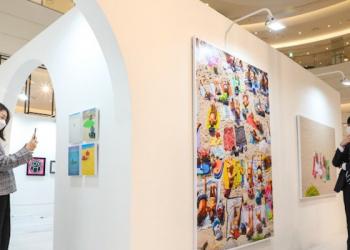 У Південній Кореї універмаги перетворюють на виставкові зали