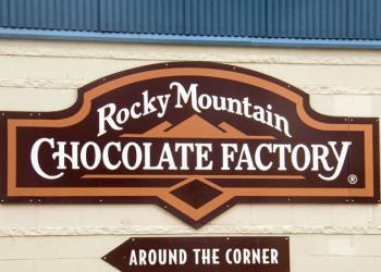 Виробник шоколаду планує зекономити мільйони на оптимізації складської та транспортної логістики
