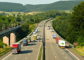 На німецьких дорогах найкраще почуваються литовські вантажівки