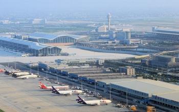 Аеропорт Шанхаю пережив «хаос і паніку»
