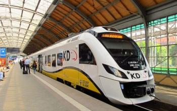 Польська компанія змушена звертатися до хакерів, щоб розблокувати залізничних потяг