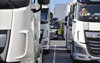 У Польщі дефіцит вантажівок. Окремі постачальники не приймають замовлення навіть на 2023 рік