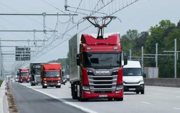 Германия открыла первую электромагистраль для гибридных грузовиков