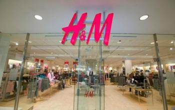 H & M превратит магазины в склады