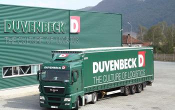 Компанія Duvenbeck почала використовувати сонячні килимки для живлення бортової системи вантажівки