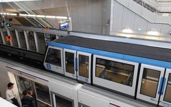 У Парижі на окремій лінії запустили повністю автоматизоване метро