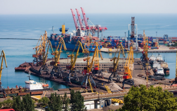 Морські порти України скоротили кількість оброблених суден на 5,7%