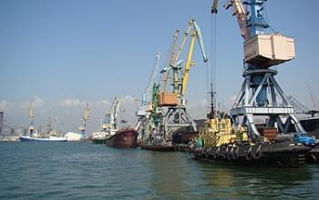 З початку року морські порти України скоротили вантажообіг на 18,4%