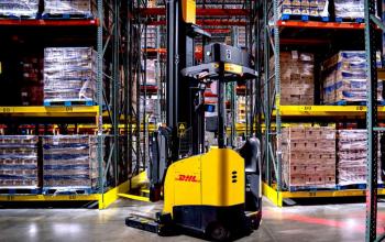 DHL планує роботизувати 30% навантажувачів на своїх складах
