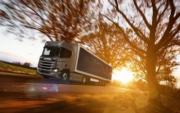 Scania розробляє вантажівку на сонячних батареях